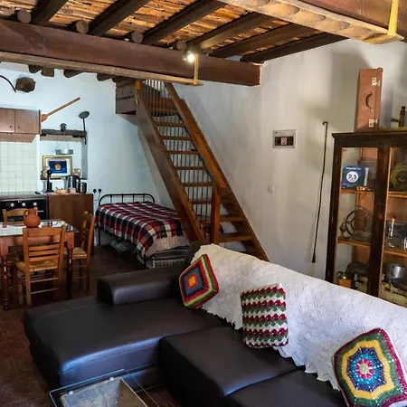 Country house Zangoulos Kakopetria