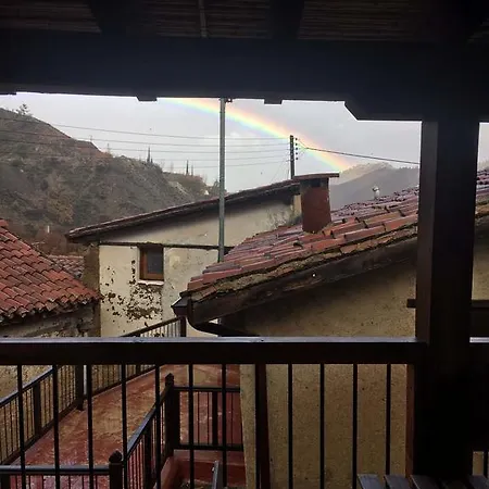 Zangoulos Casa rural *